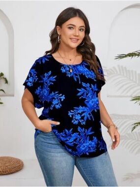 SCOMCHIC Plus Floral Print Short Sleeve Pleated Crewneck Flowy Shirt -2X NEW